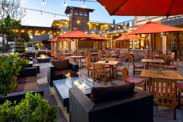 The Lodge At Tiburon image 2